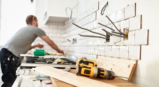 Should You Fix Your House Up or Sell Now? | Simplifying The Market